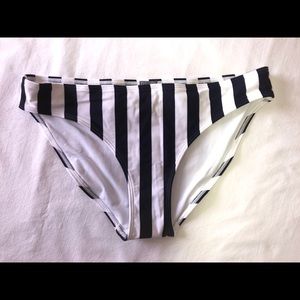 Aerie Swim bikini bottoms, size Medium
